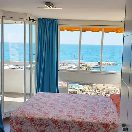 Nuevo El Faro Appartement *