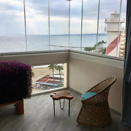 Nuevo El Faro Apartment *
